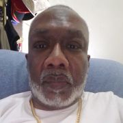 james_798